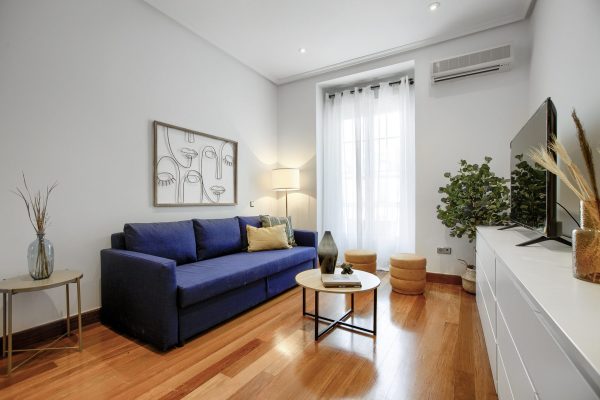 fotografia-de-inmobiliarioismo-_ Fotografía de un apartamento amueblado capturada por un experto fotógrafo inmobiliario
