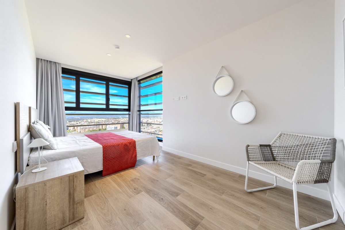 fotografia inmobiliaria de un dormitorio