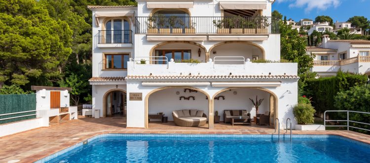 fotografia inmobiliaria en alicante - piscina