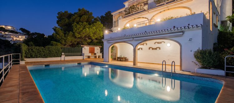 fotografia inmobiliaria en alicante - piscina