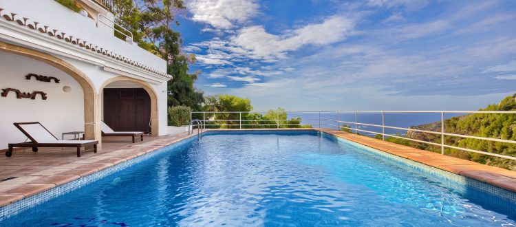 fotografia inmobiliaria en alicante - piscina