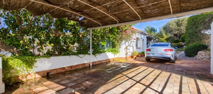 fotografia inmobiliaria en alicante - garaje