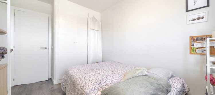 2. Salón moderno de una vivienda en Segovia